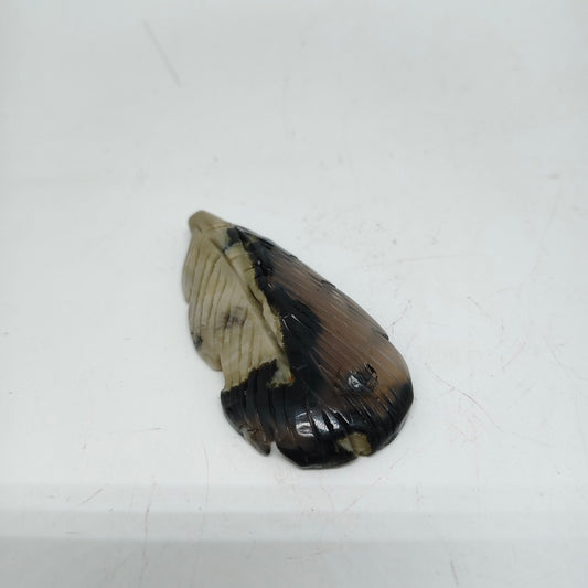 45.9g natural volcanic agate leaves carving ornaments healing