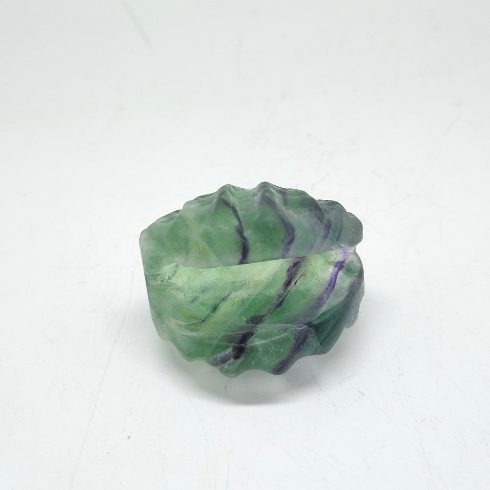 104g natural fluorite clam shell carving ornaments healing
