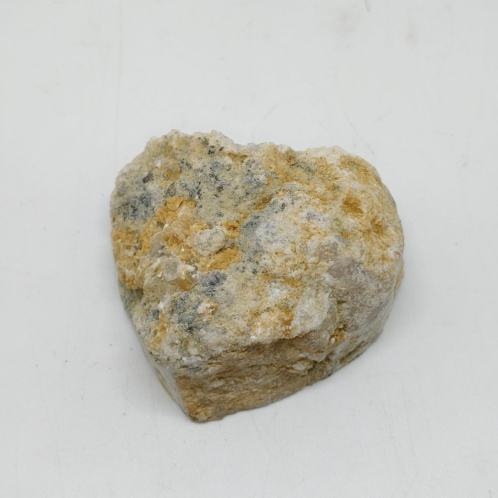 white agate geodo heart ornaments healing 72.8g