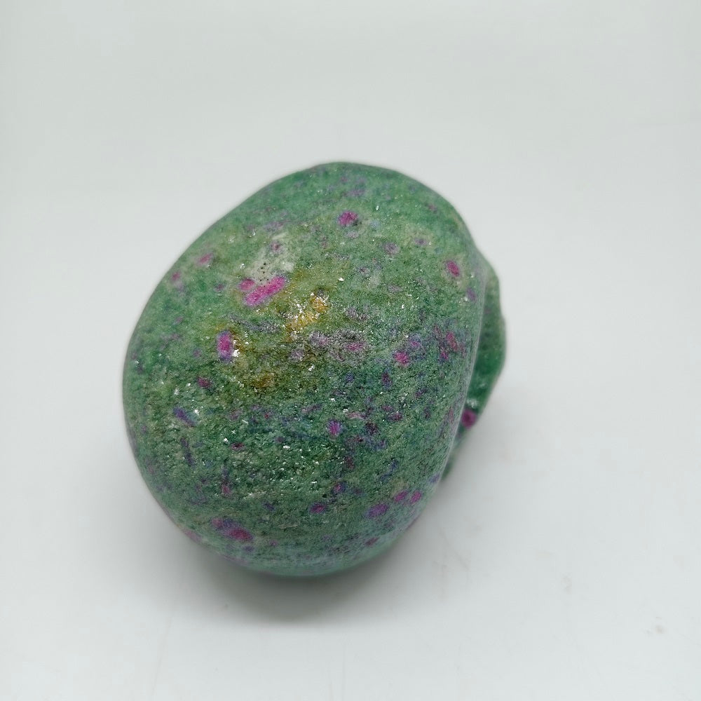 natural ruby in zosite skull carving healing 442g