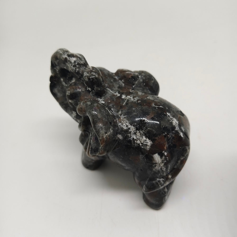 yooperlite elephant carving ornaments healing 226.3g