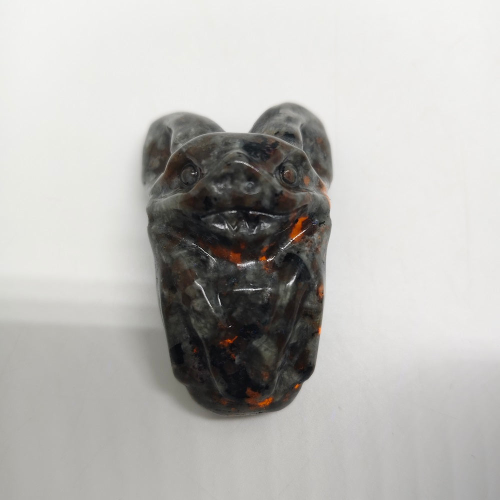 yooperlite bat carving ornaments healing 65.4g