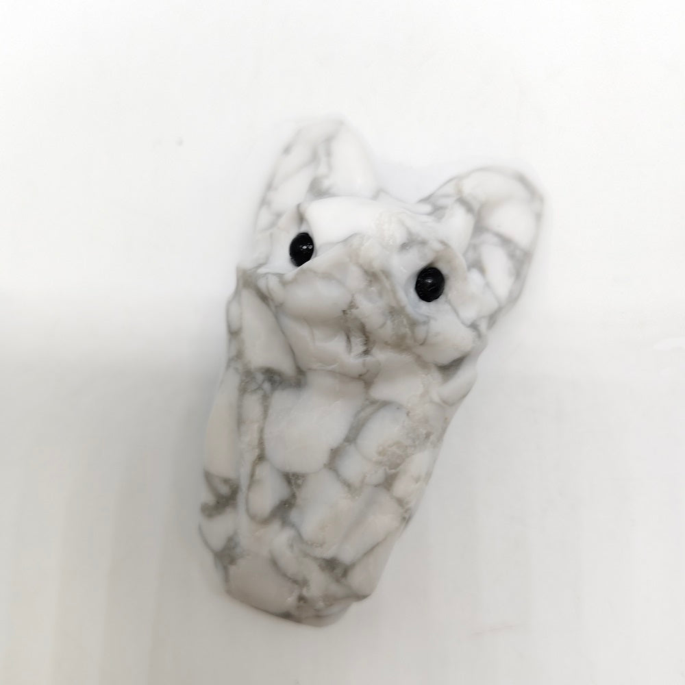 howlite bat carving ornaments healing 118g