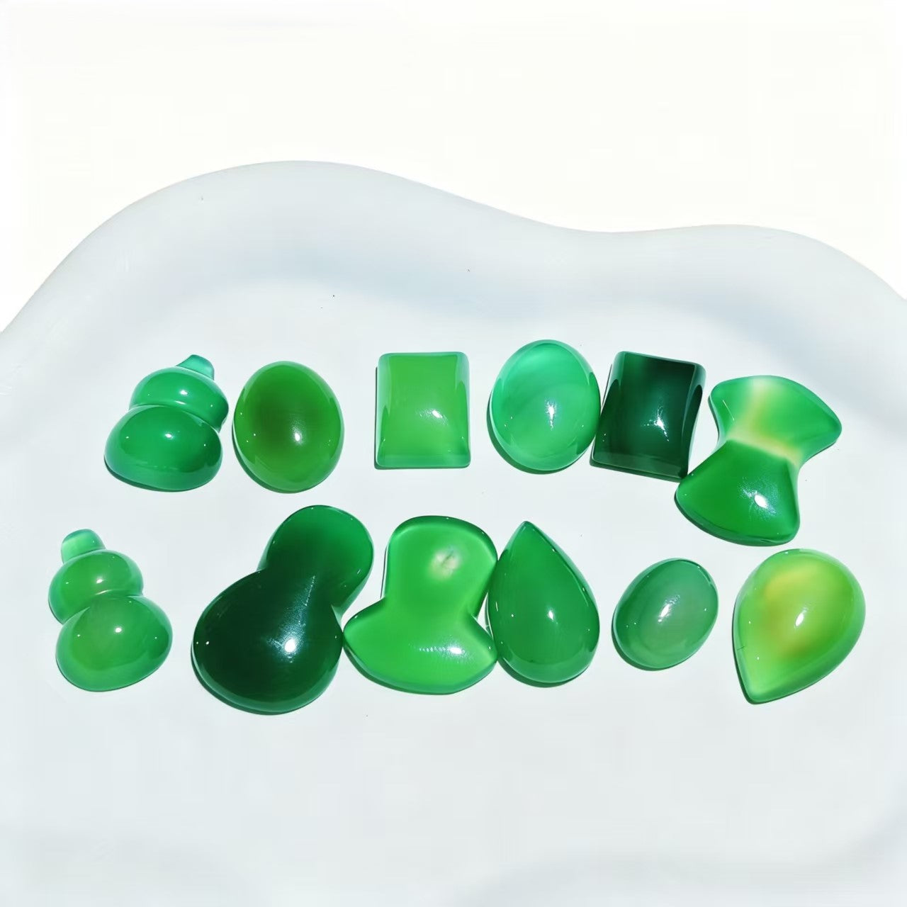 1Pc Green Agate Small Pieces Unpunched Pendants Healing Crystal Necklace