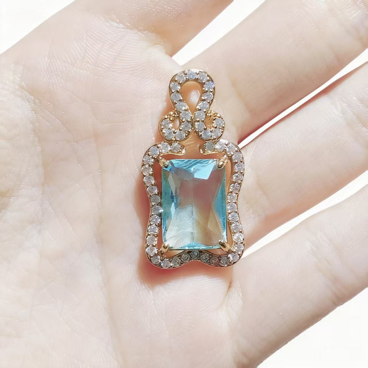 High-end Drilled Square Row Light Blue Zircon Pendants Rose-gold Plated Accessories For Women Jewelry Gifts