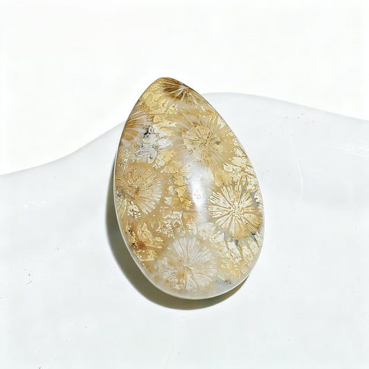 1Pc Coral Jade Pendants Unpunched Healing Best Wishes