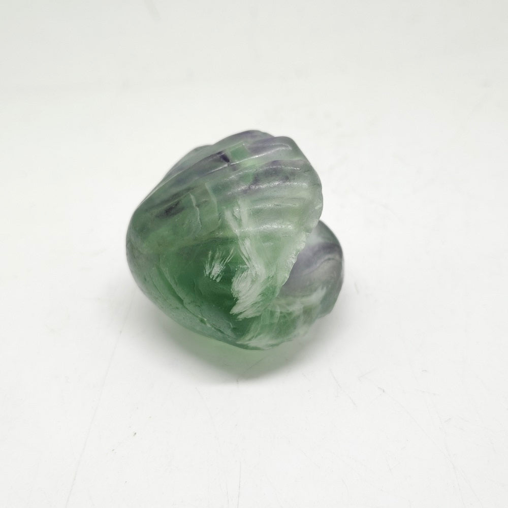 104g natural fluorite clam shell carving ornaments healing