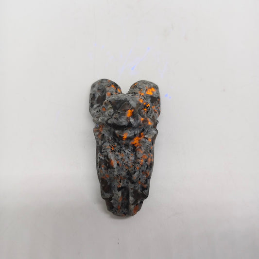 natural yooperlite bat carving ornaments healing 79.5g