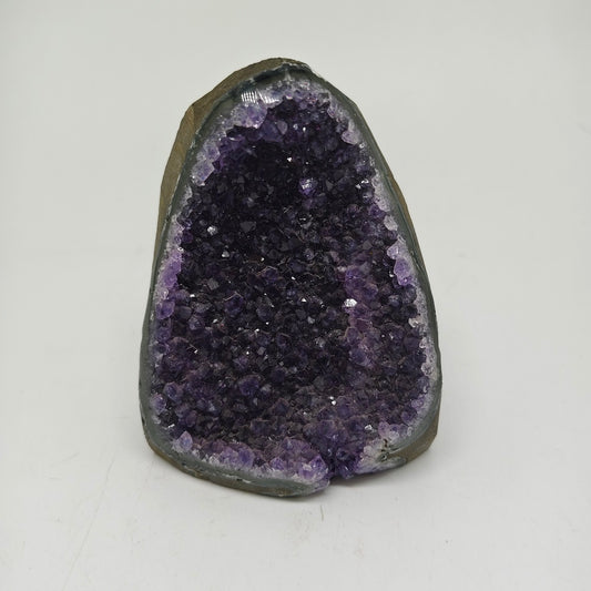 amethyst geode natural carving ornaments healing 553.2g