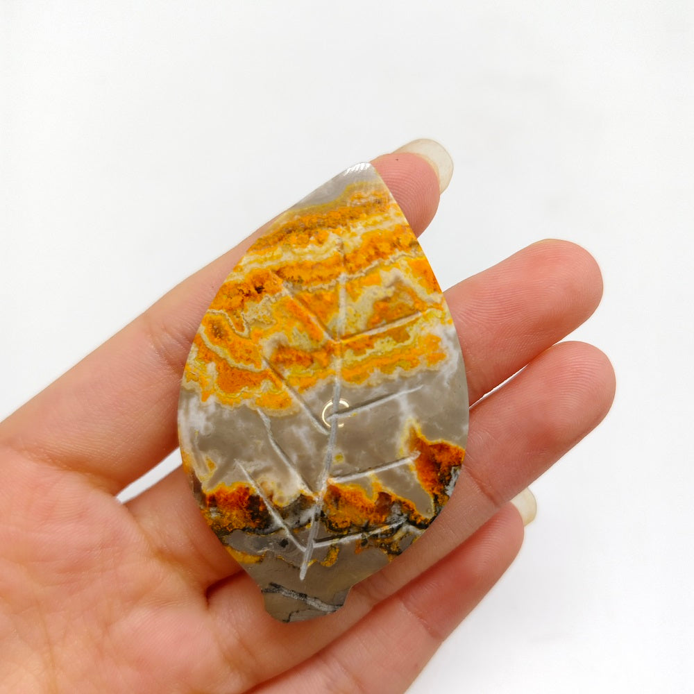 bumble bee jasper leaves carving ornaments healing 19.9g
